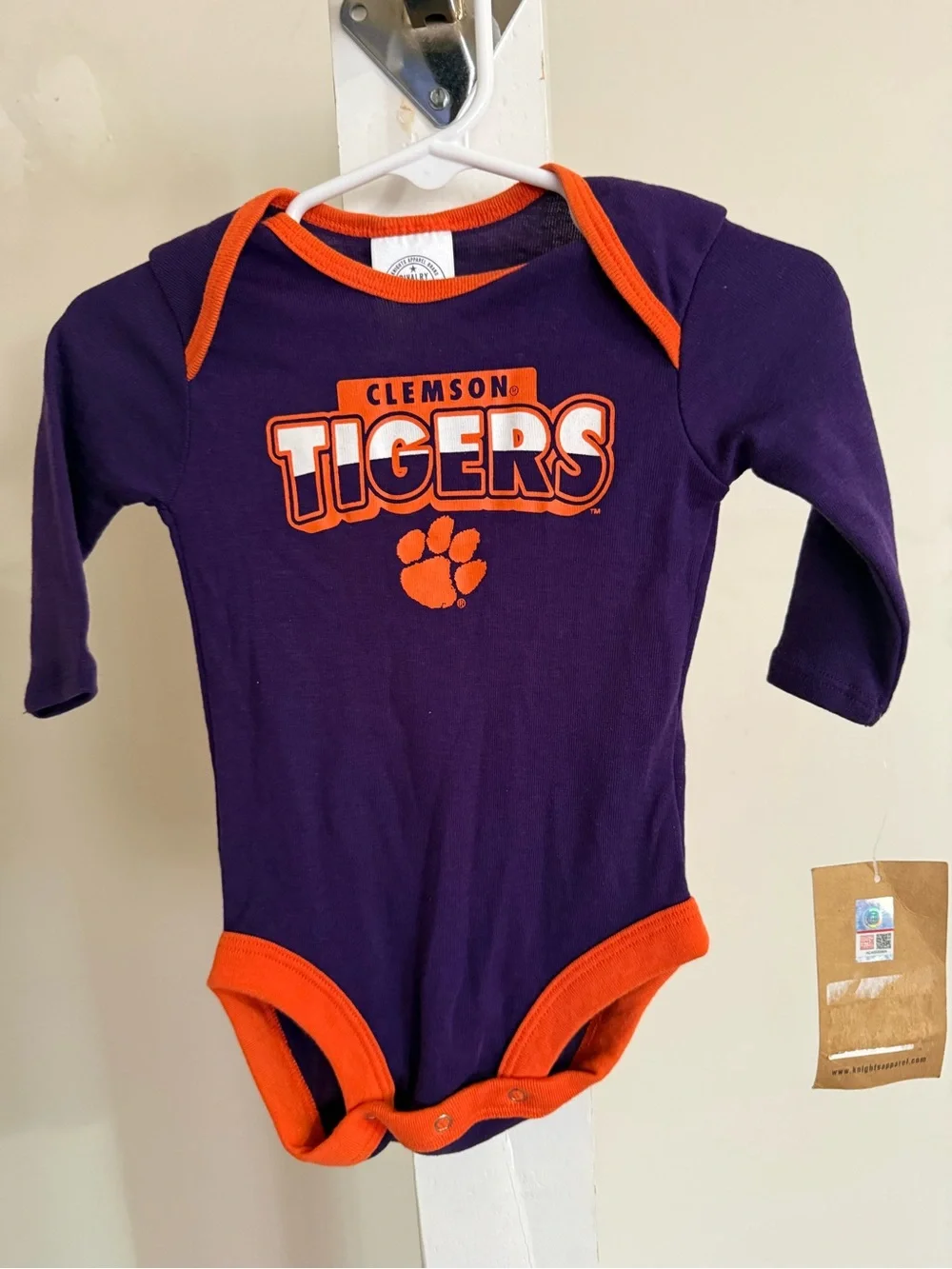 Rivalry Threads nwt rivalry